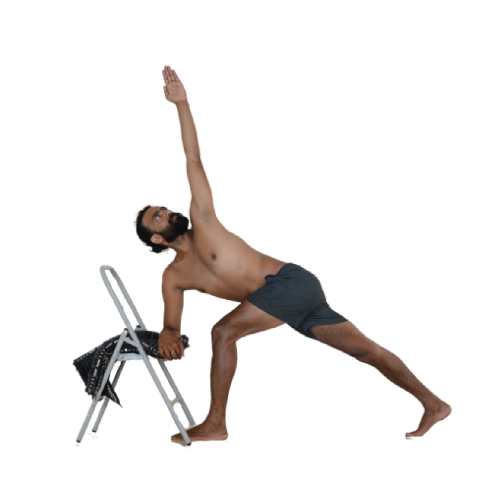 Parivrtta-Parsvakonasana-4