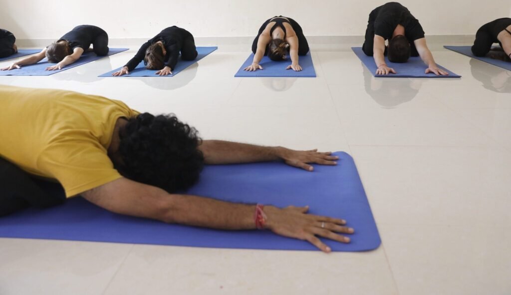 200 Hour Yoga TTC Kerala Devvrat Yoga Sangha