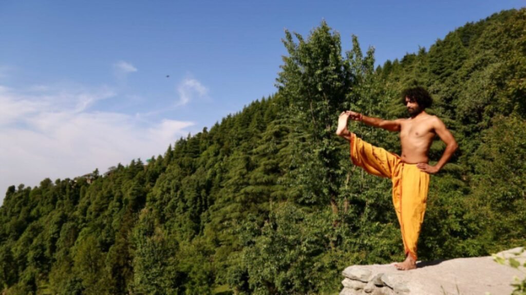 Daily Habits To Support Your Ashtanga Vinyasa Yoga Practice